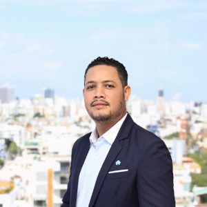 Xavier Acevedo - Agente de Ventas